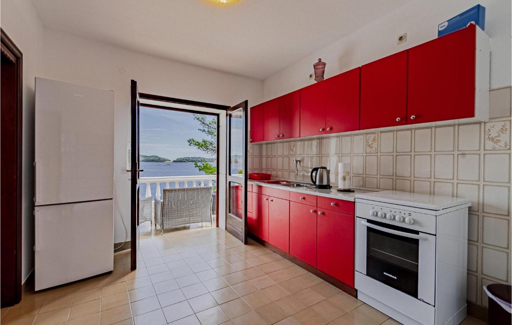 Beautiful Home In Prizba With Kitchen 외부 사진