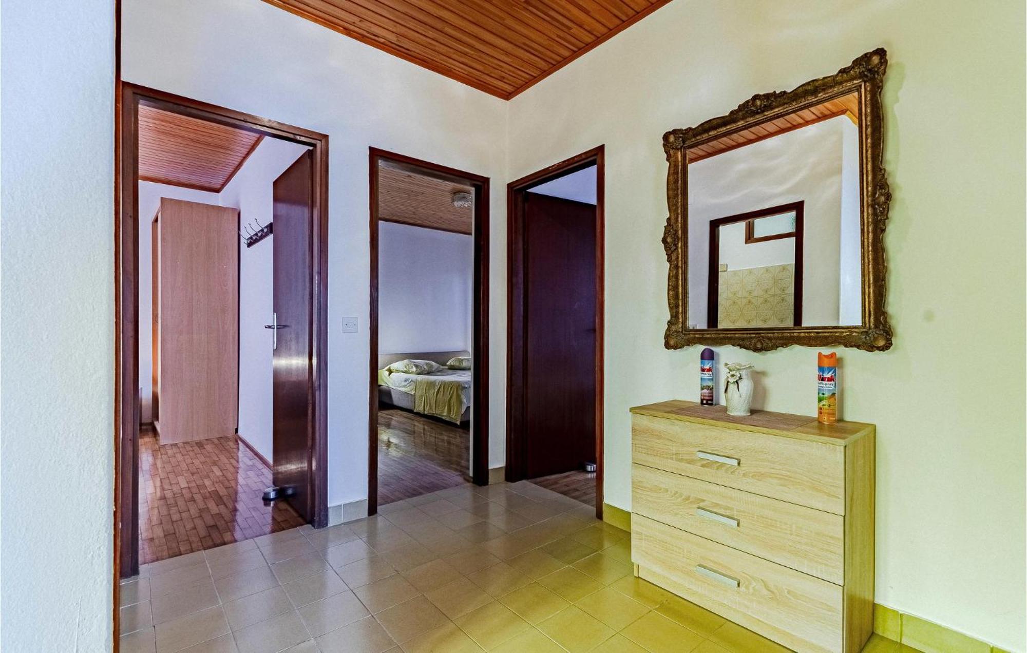 Beautiful Home In Prizba With Kitchen 외부 사진