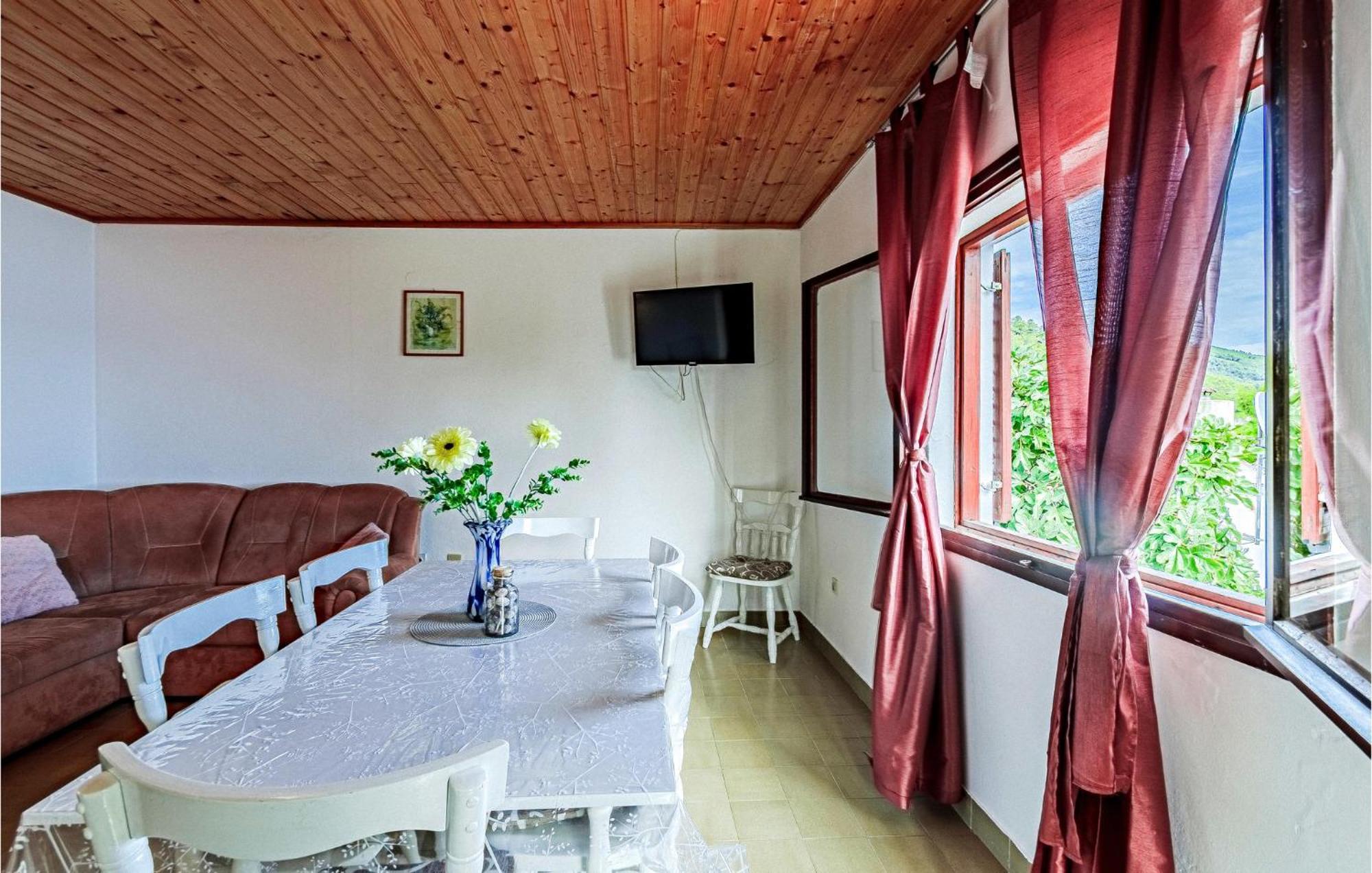 Beautiful Home In Prizba With Kitchen 외부 사진